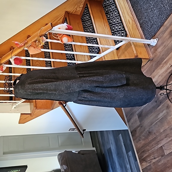 👗LOFT BACK BUTTON DRESS👗 - Picture 6 of 11